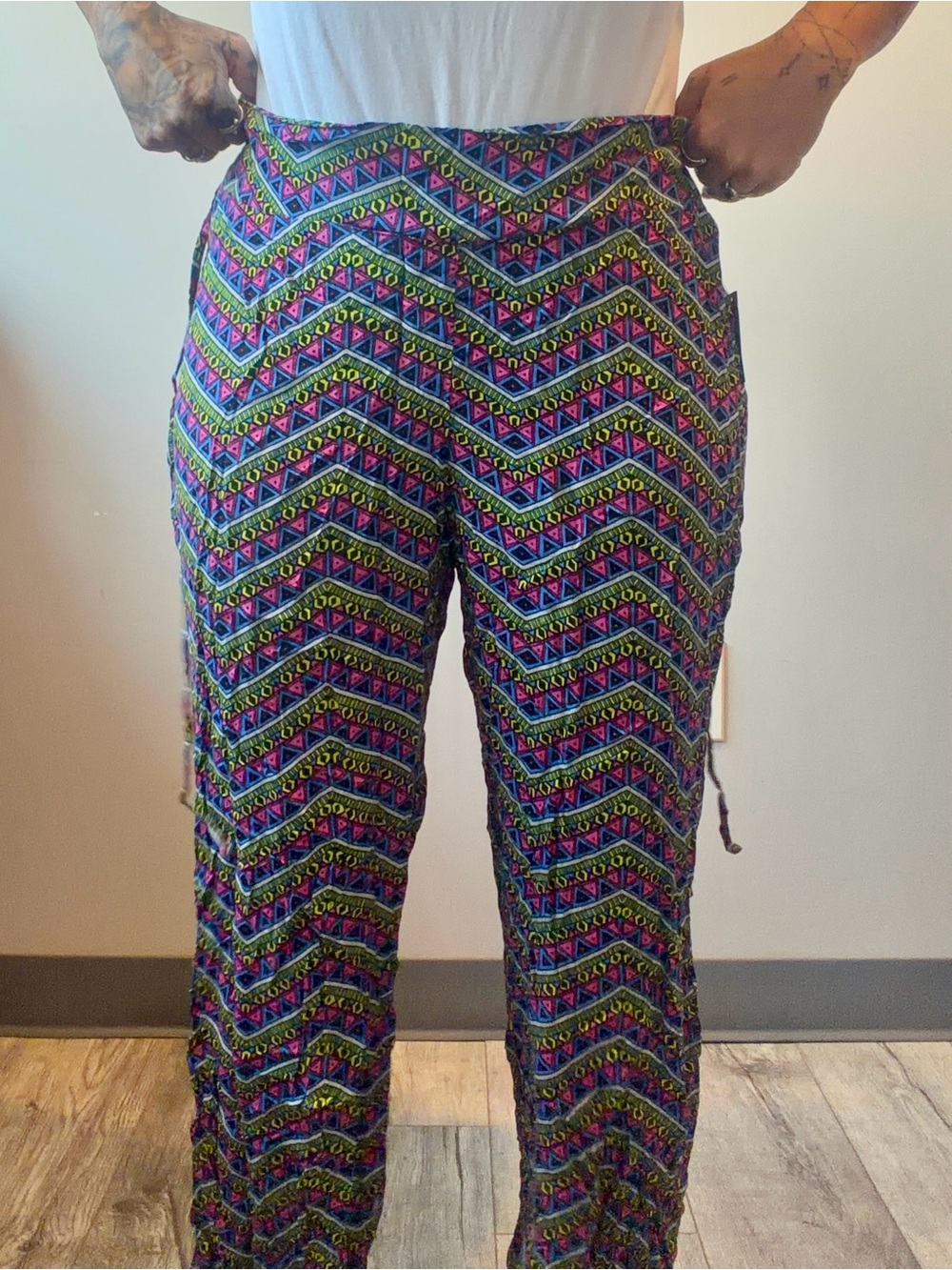 NWT NOBO No Boundaries XL (15-17) Womens Wide Leg Pants‎